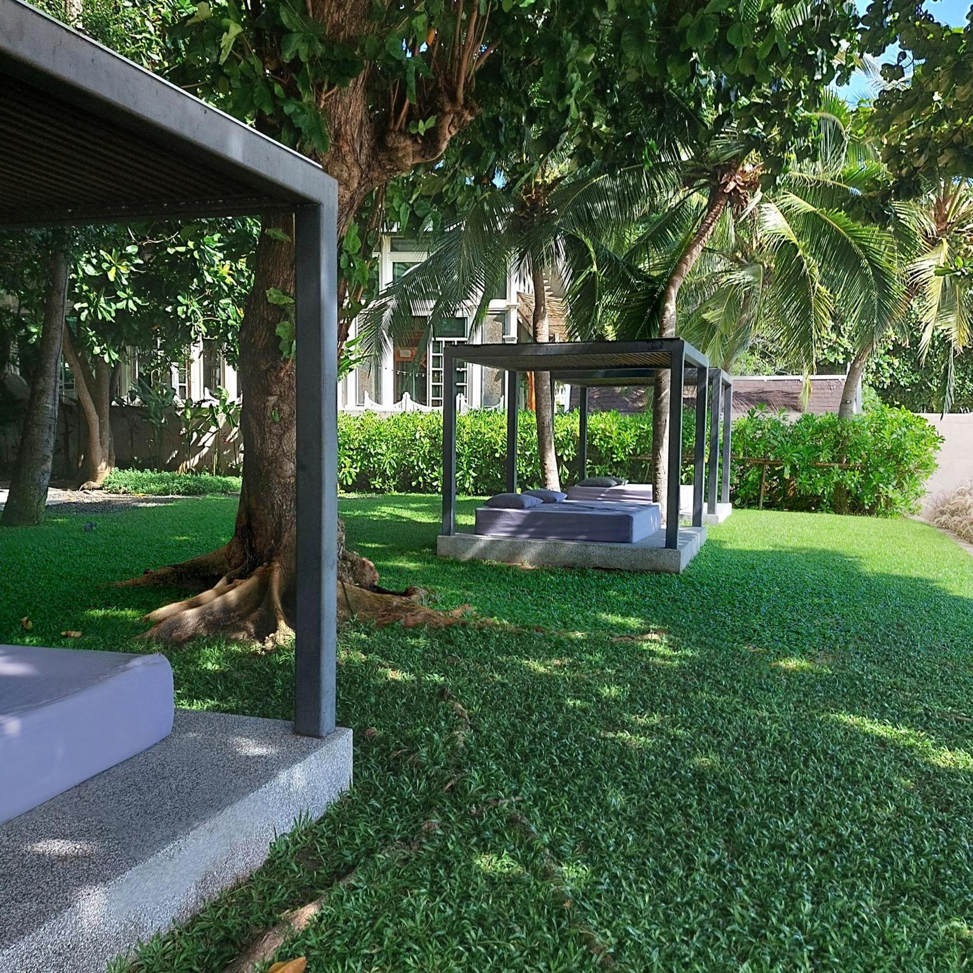 Sea View Apartment In Pattaya Exterior photo