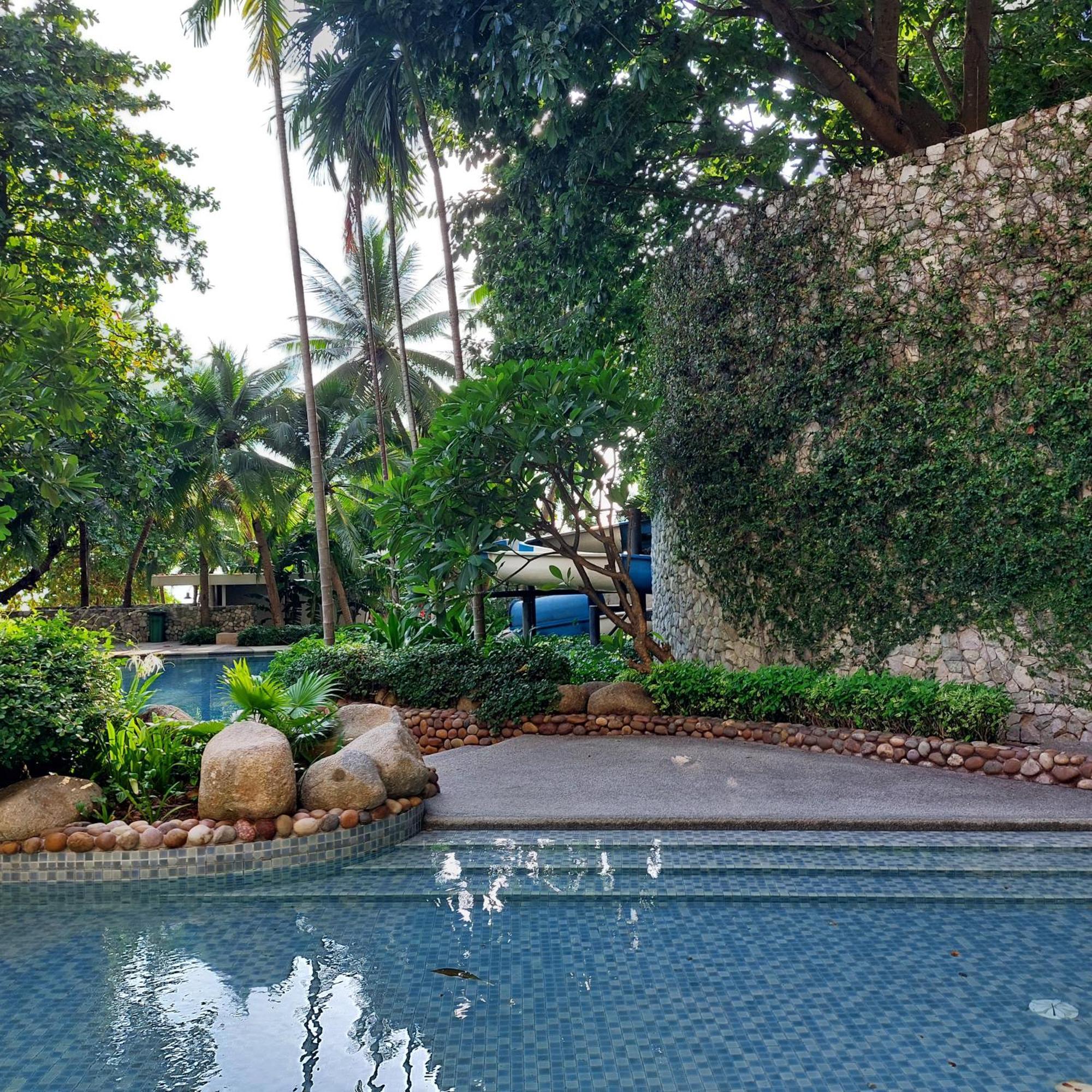 Sea View Apartment In Pattaya Exterior photo