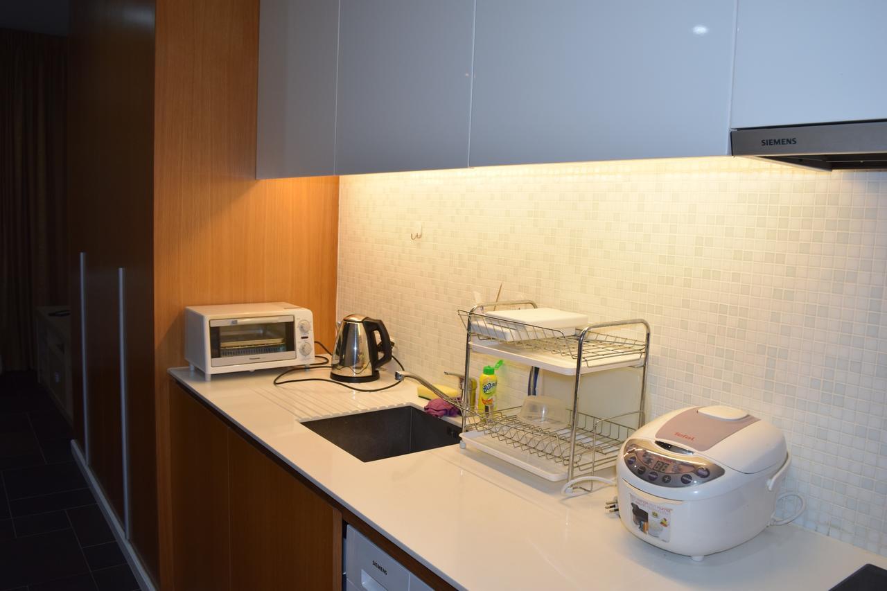 Sea View Apartment In Pattaya Exterior photo